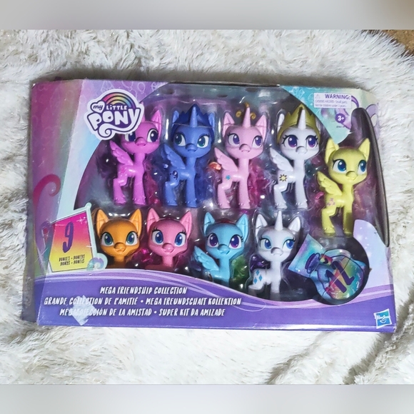 Sold❌My Little Pony Friendship Megabundle - Picture 1 of 3